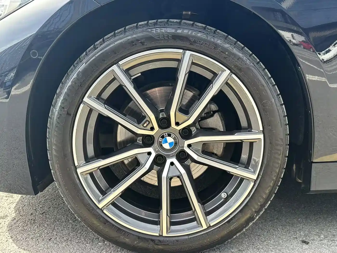 BMW 3 Series 2023 325Li M Sport Package фото 10