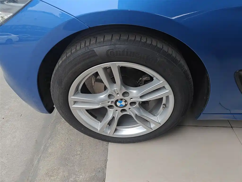 BMW 3 Series GT 2020 320i M Sport Package фото 23
