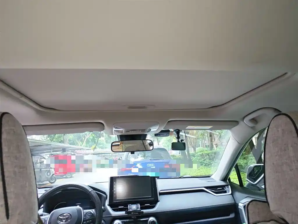 Toyota RAV4 Rongfang 2020 2.0L CVT AWD Trend Edition фото 14