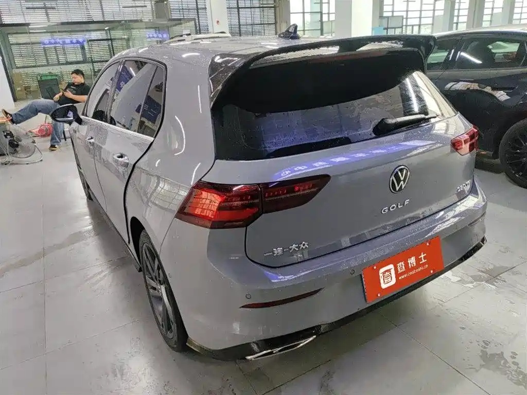 Volkswagen Golf 2021 280TSI DSG R-Line фото 3
