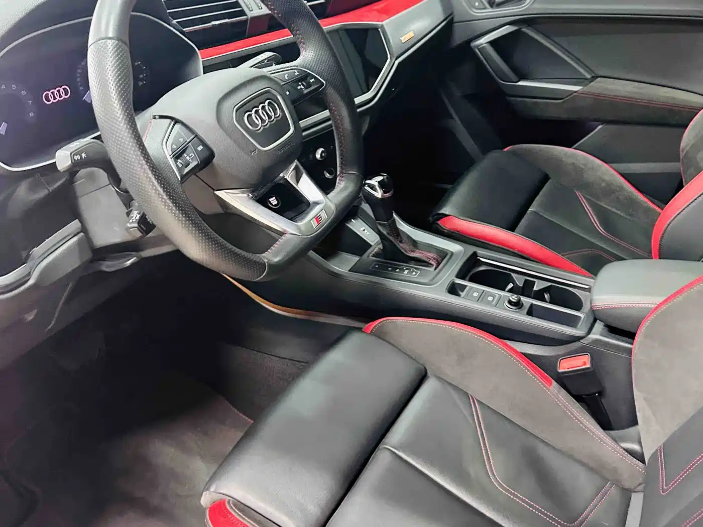 Audi Q3 Sportback 2020 40 TFSI Fashion фото 9