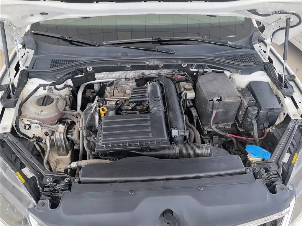 Škoda Superb 2016 TSI280 DSG Pioneer Edition фото 20