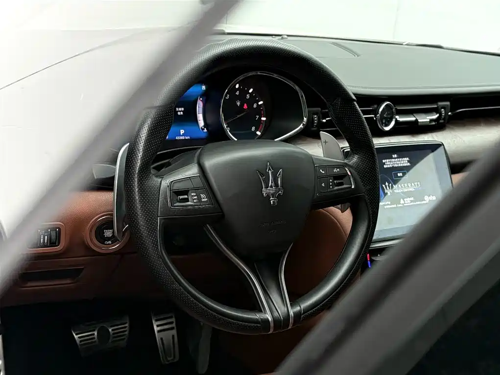 Maserati Quattroporte 2017 3.0T Standard фото 17
