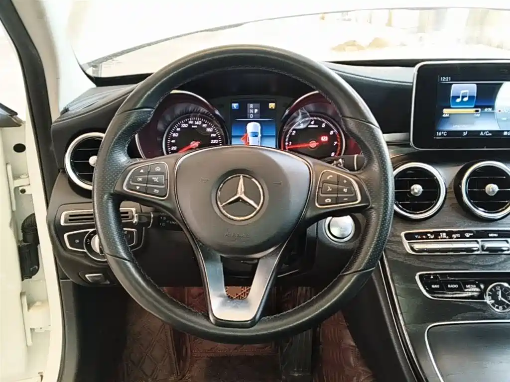 Mercedes-Benz C-Class 2018 C 200 L Sport Edition фото 11