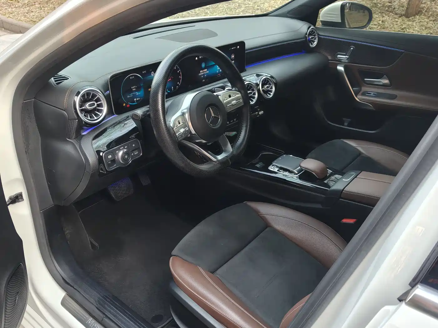 Mercedes-Benz A-Class 2020 A 200 L Sport Sedan фото 7