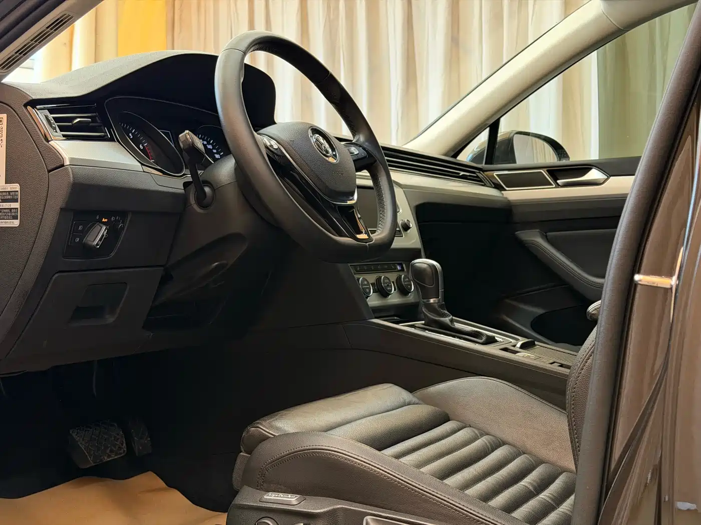 Volkswagen Weilan 2017 380TSI 2WD Comfort Edition фото 5