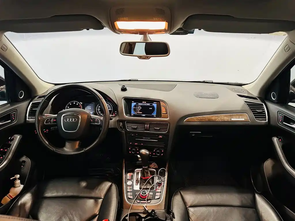 Audi Q5 (Import) 2010 3.2FSI Sport фото 7