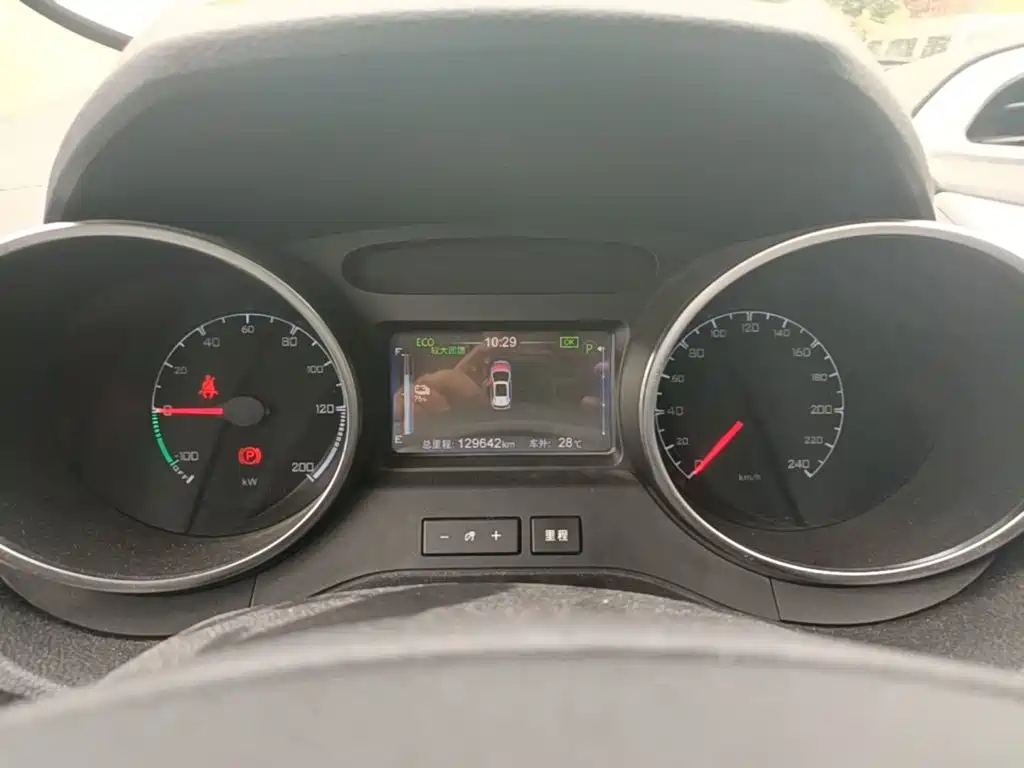 BYD Yuan New Energy 2019 2019 EV360 Smart Connect Premium Edition