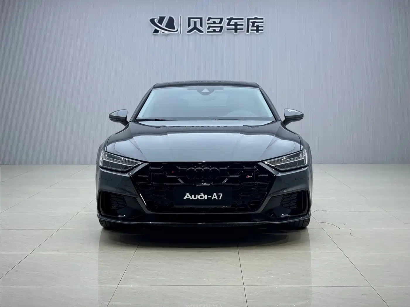 Audi A7 2023 Model 45 TFSI Premium Selection Edition фото 2