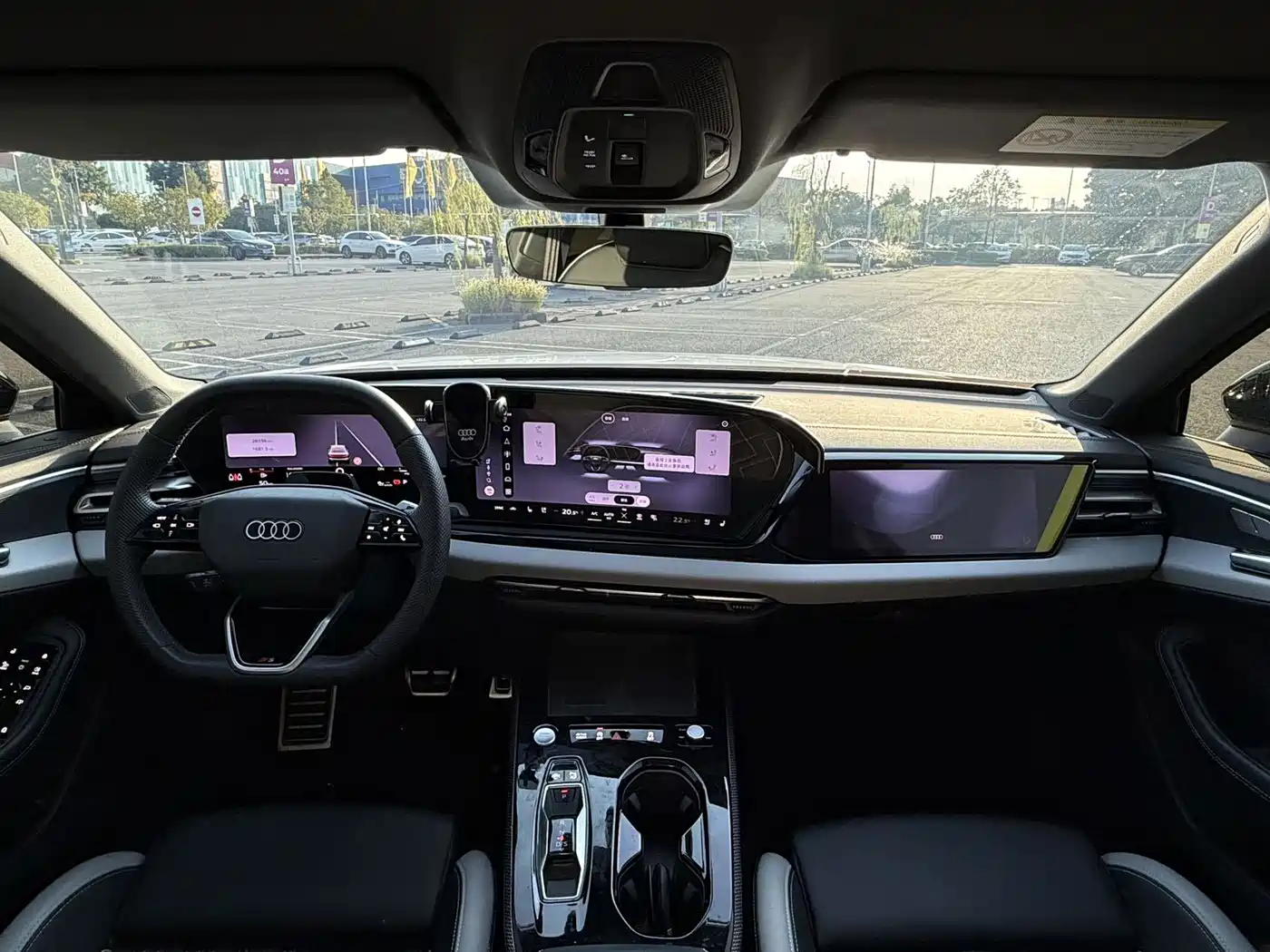 Photo 10 - Audi A5L