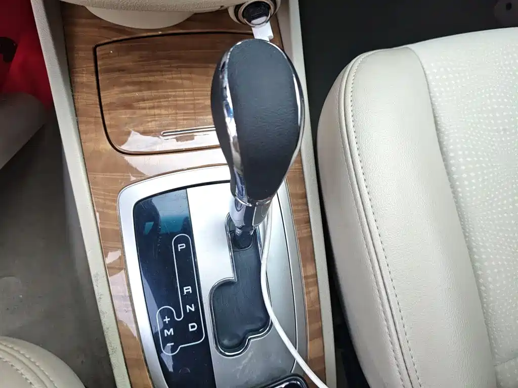 Buick Excelle 2015 1.5L Automatic Classic фото 10