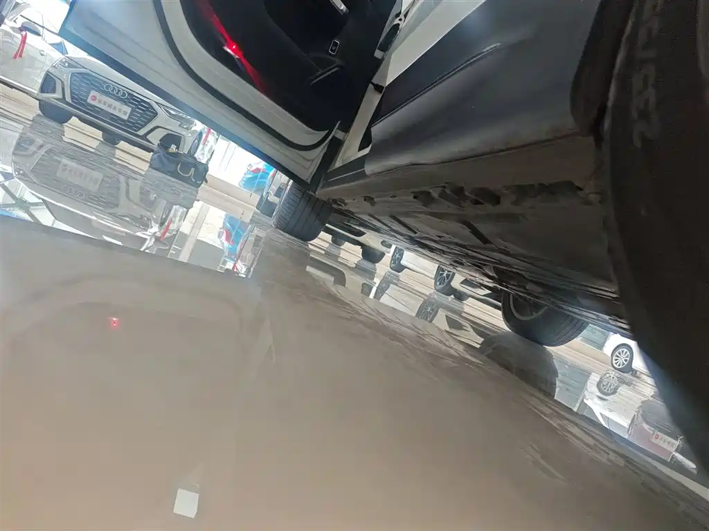Mercedes-Benz GLB 2021 GLB 200 Dynamic фото 21