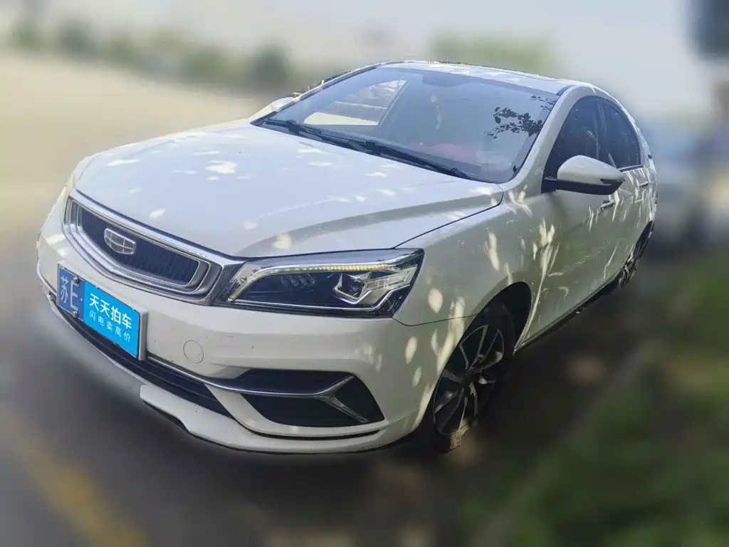 Фото 1 - Geely Emgrand