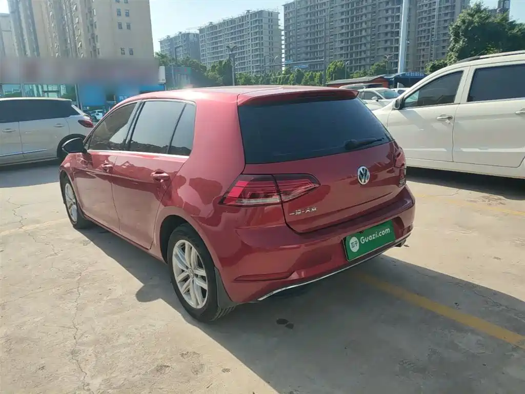 Volkswagen Golf 2018 230TSI Automatic Comfort фото 5