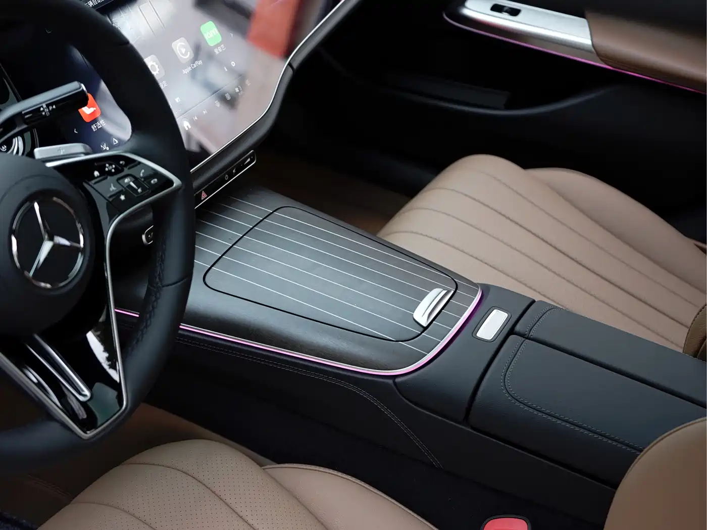 Mercedes-Benz E-Class, миниатюра 19