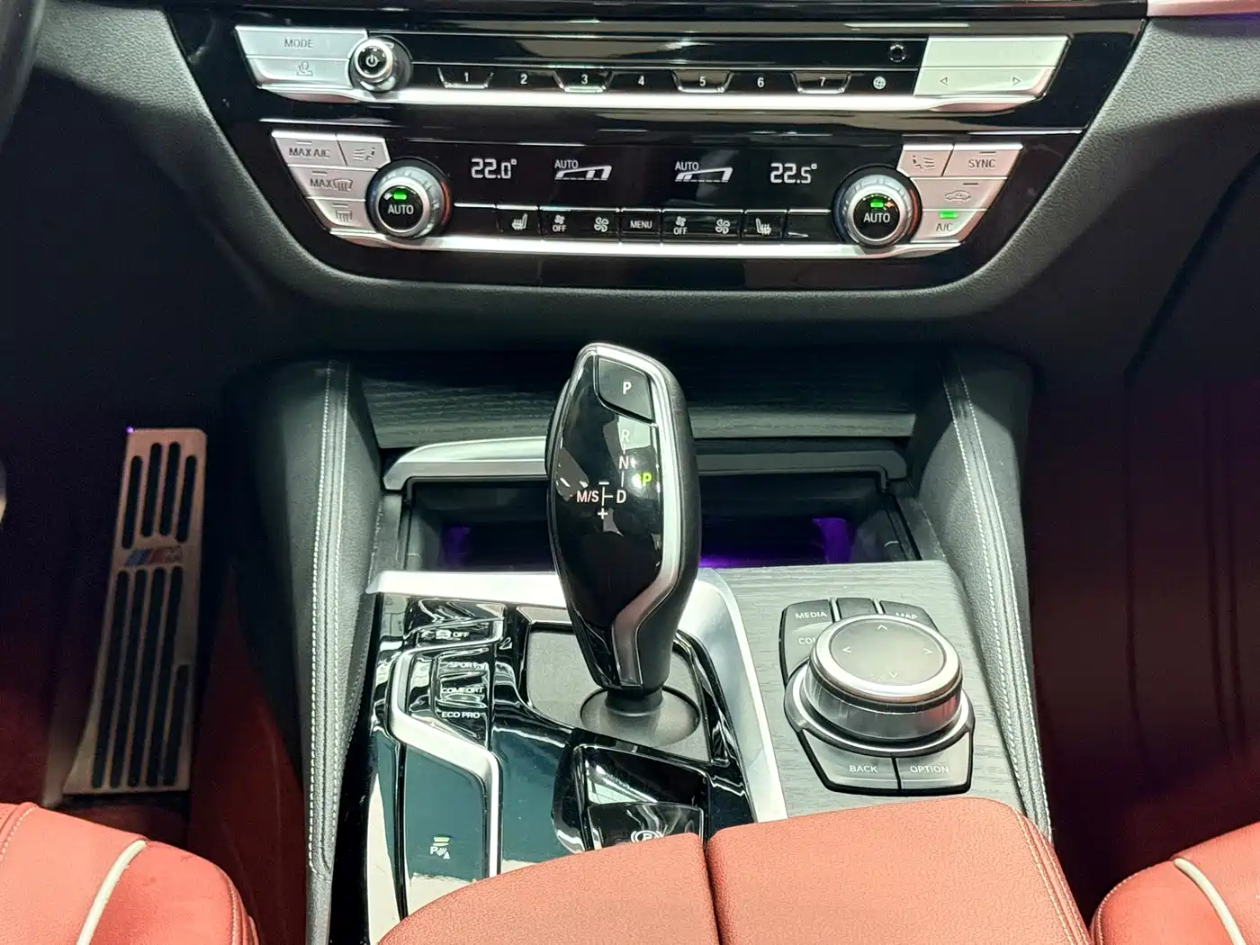 BMW 5 Series 2022 Facelift 530Li Leading M Sport Package фото 11