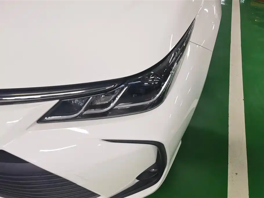 Toyota Corolla 2021 1.2T S-CVT Pioneer PLUS Edition фото 5
