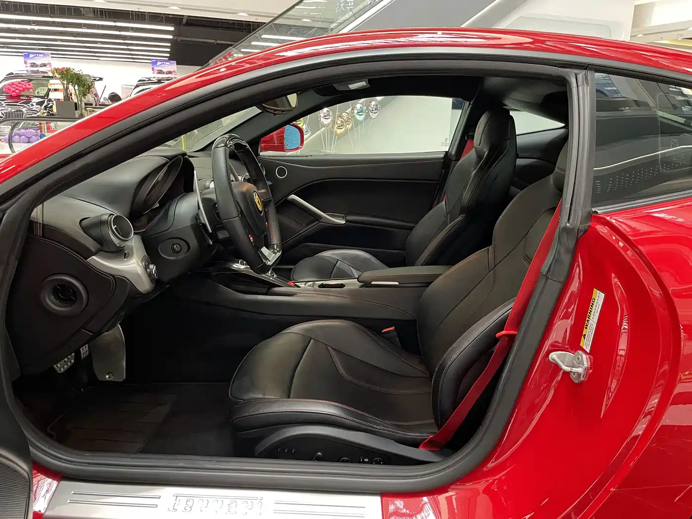Ferrari F12berlinetta 2016 2013 6.3L Standard