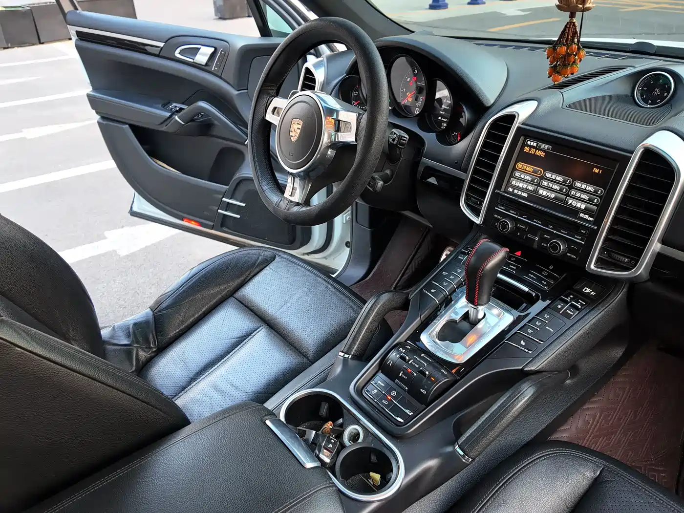 Porsche Cayenne 2011 Cayenne S 4.8L фото 16
