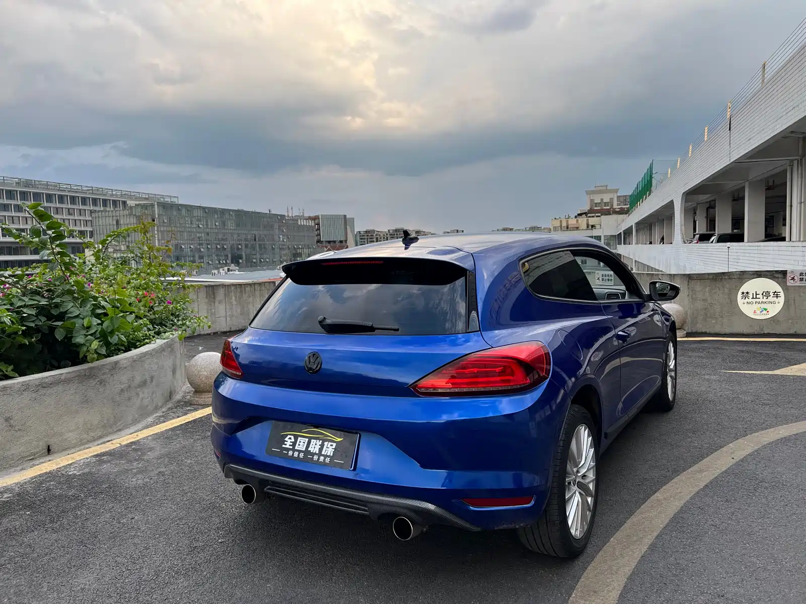 صورة 7 - Volkswagen Scirocco