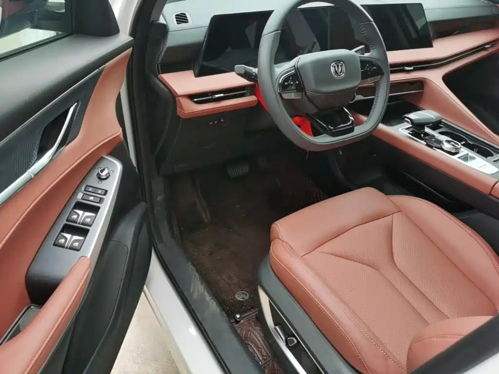 Changan CS75 PLUS 2025 2025 3rd Generation Champion Edition 1.5T Power Voyage