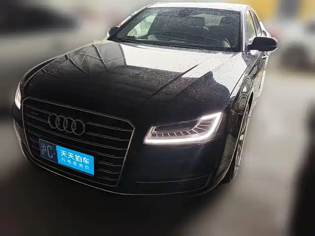 Audi A8 2016 A8L 45 TFSI quattro Luxury — фото 1