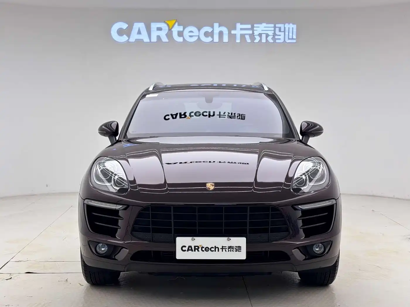 Porsche Macan 2016 Macan 2.0T фото 2