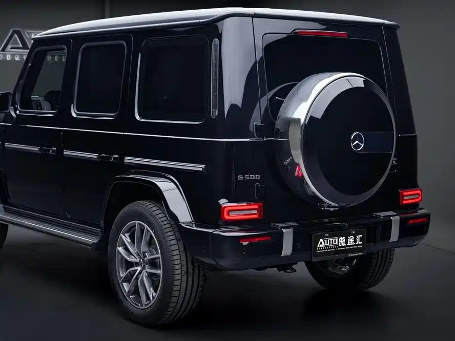 Mercedes-Benz G-Class 2026 Model G 500 фото 5