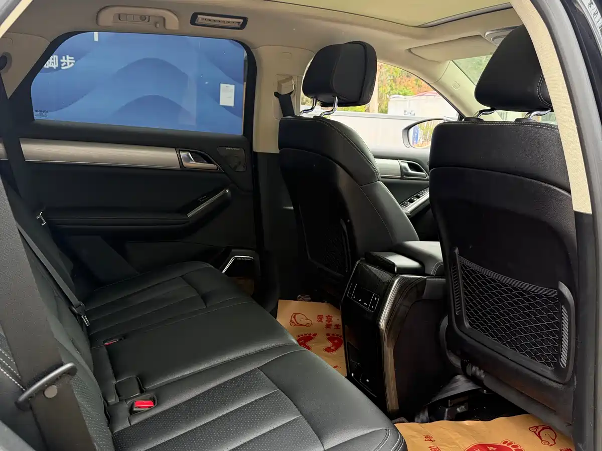 BYD Tang 2018 2.0T Auto Smart Premium 7-seater China V фото 11