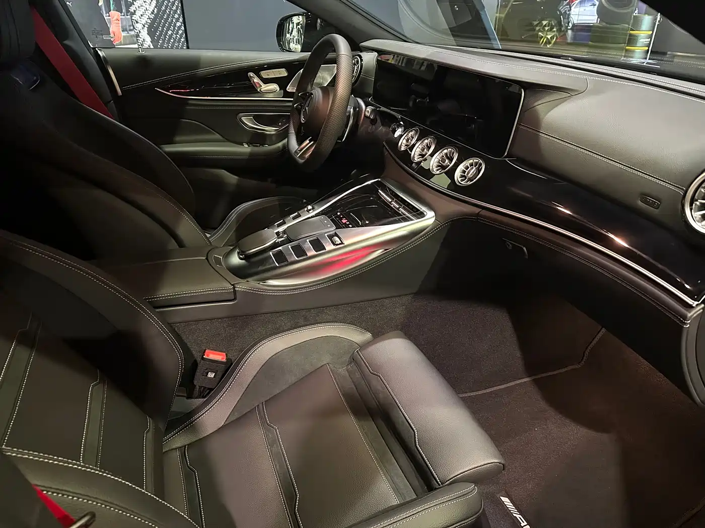 Mercedes-Benz AMG GT 2026 AMG GT 50 4-Door Coupe China Special Edition фото 6