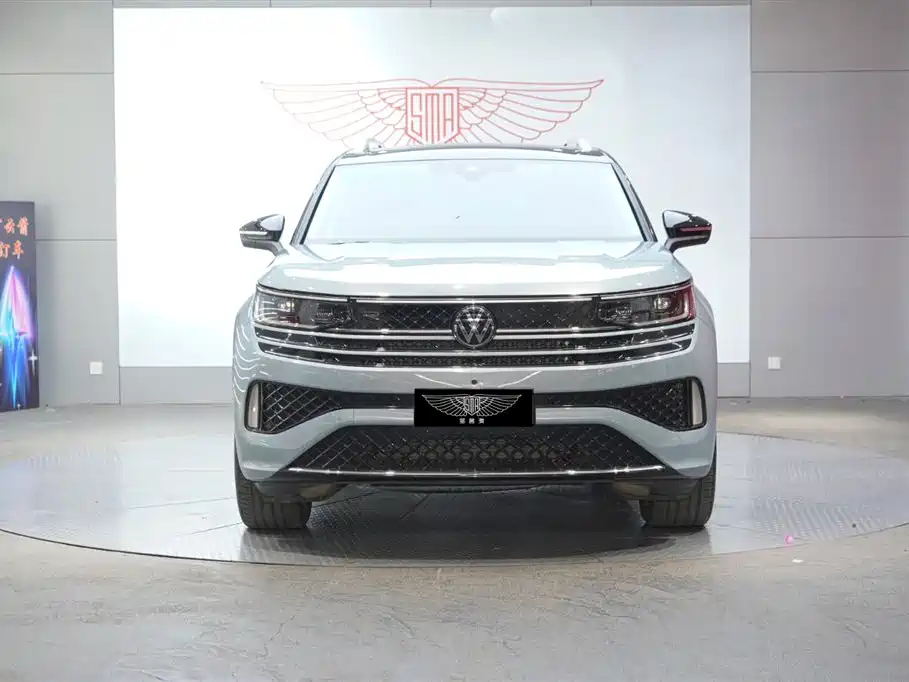 Volkswagen Talagon 2023 380TSI 4WD R-Line Launch Edition фото 5
