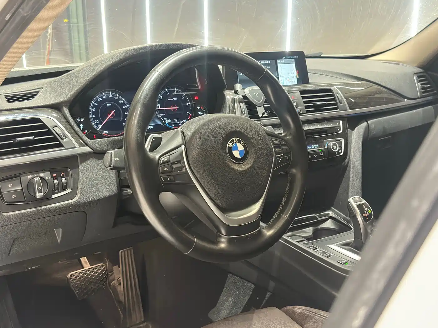 BMW 3 Series 2018 320Li Leading Luxury Package фото 13