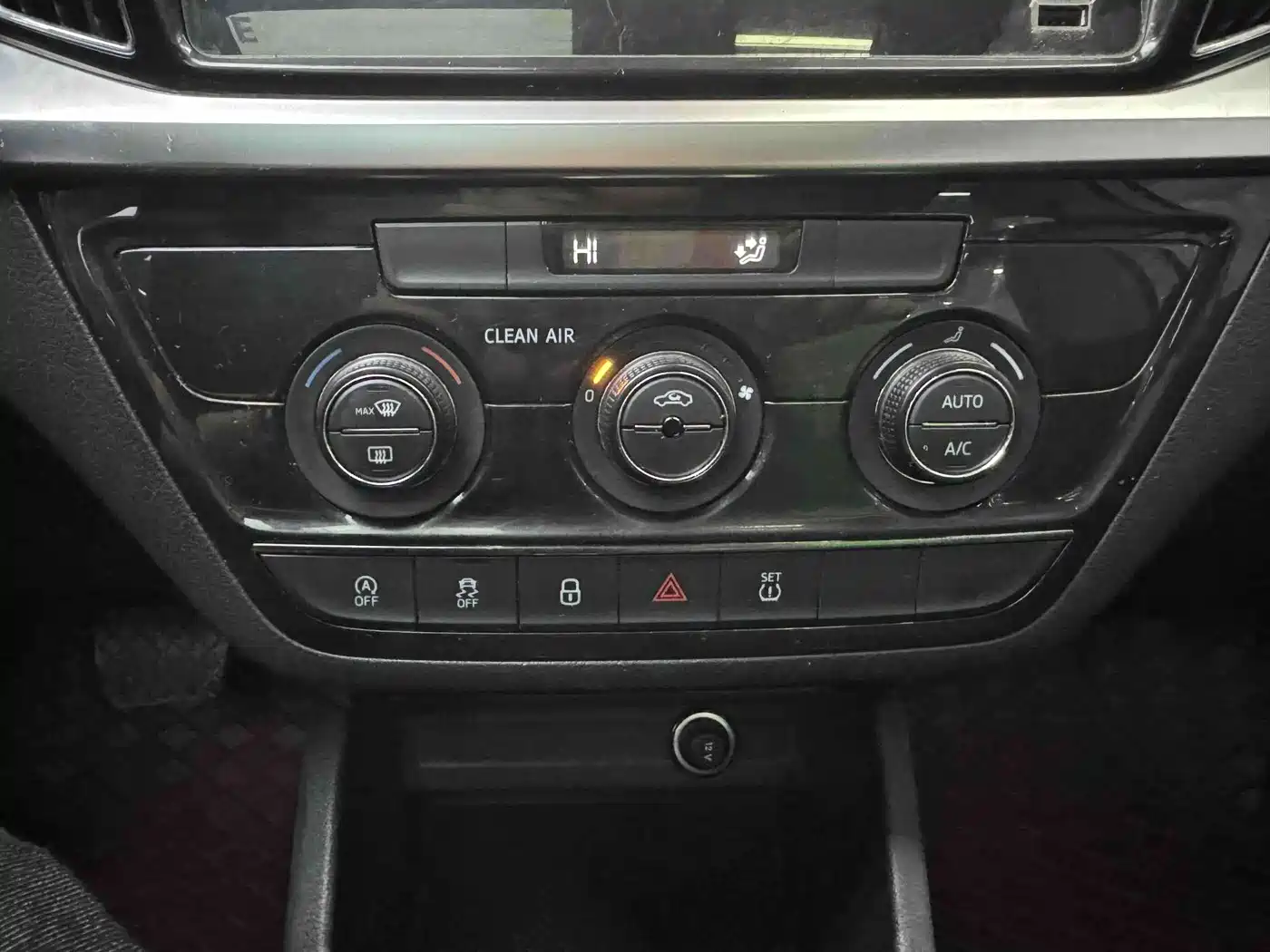 Škoda Kamiq 2021 1.5L Auto Comfort Edition фото 20