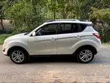 Photo 7 - Changan CS35