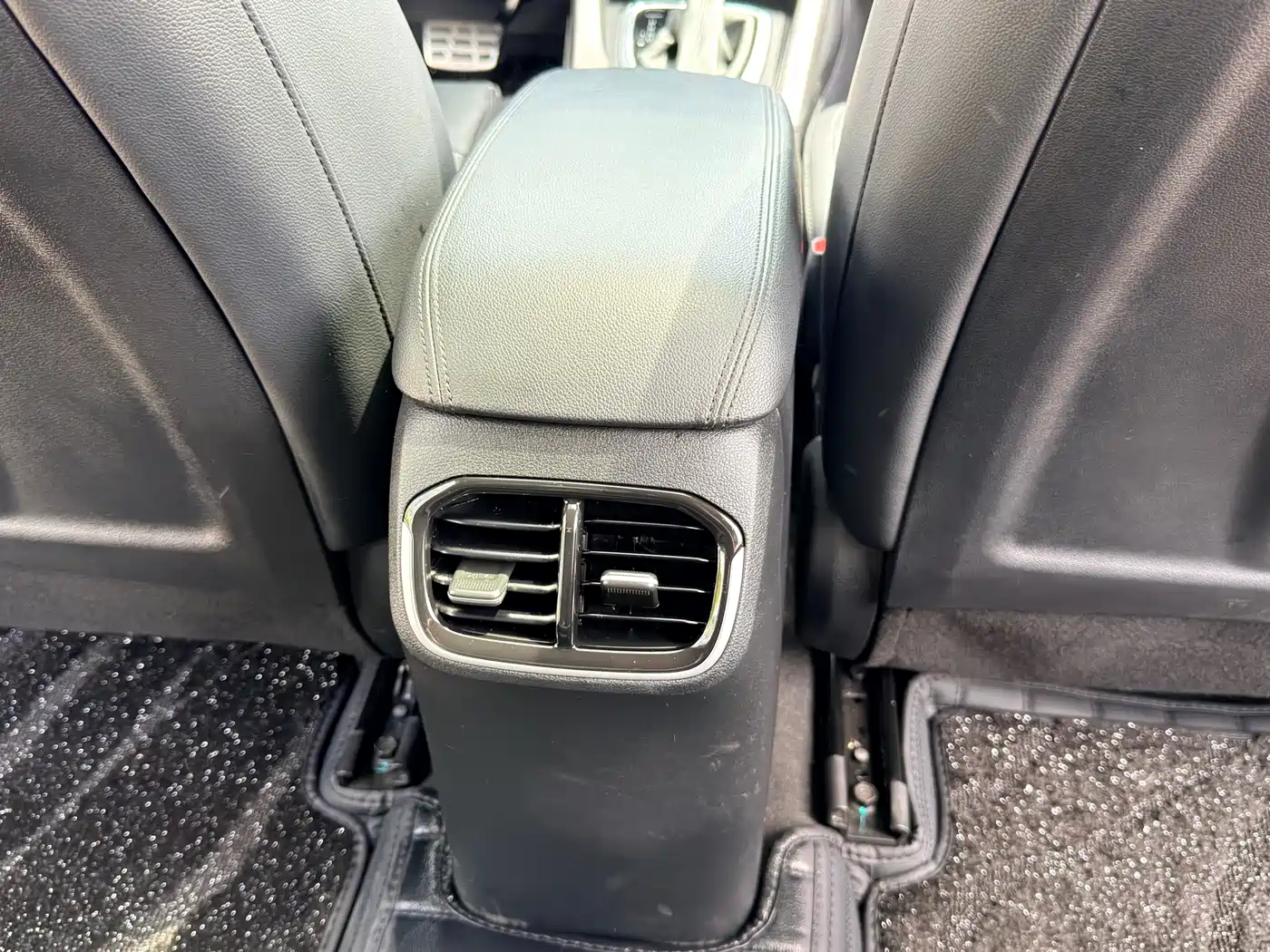 Hyundai Fista 2021 280TGDi Luxury Sport Dynamic Edition фото 13