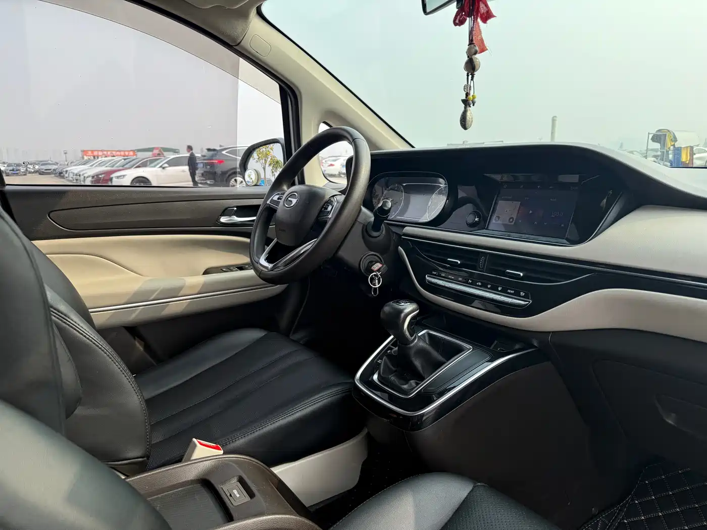 GAC Trumpchi Trumpchi M6 2019 270T Manual Elite Edition (7-seater) (China VI) фото 12