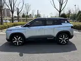Фото 8 - Geely ICON