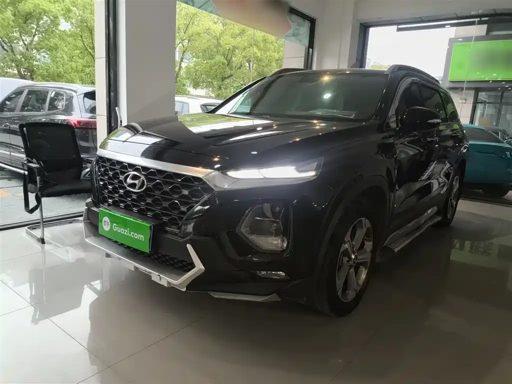 Hyundai Santa Fe 2019 380 TGDi GLS Automatic 2WD Luxury Edition China VI