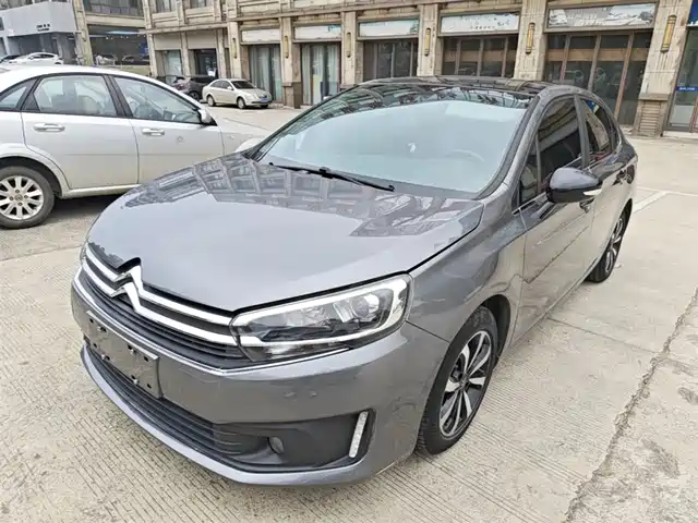  Citroën C4 C-Quatre 2016 1.6L Manual Luxury
