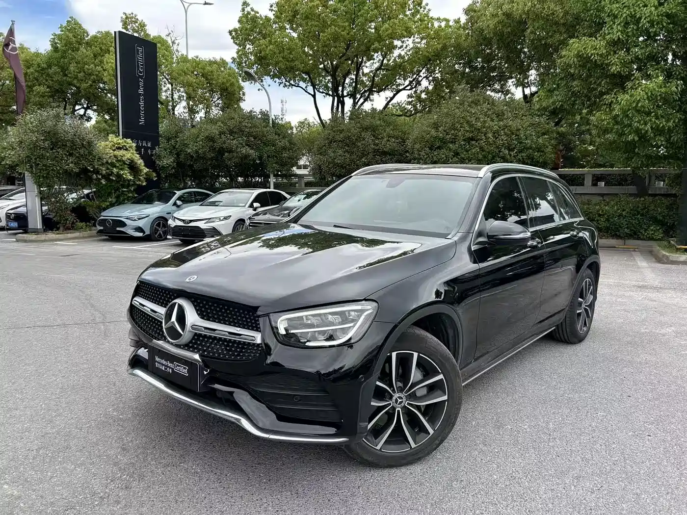 Mercedes-Benz GLC 2022 Model GLC 260 L 4MATIC Luxury Edition