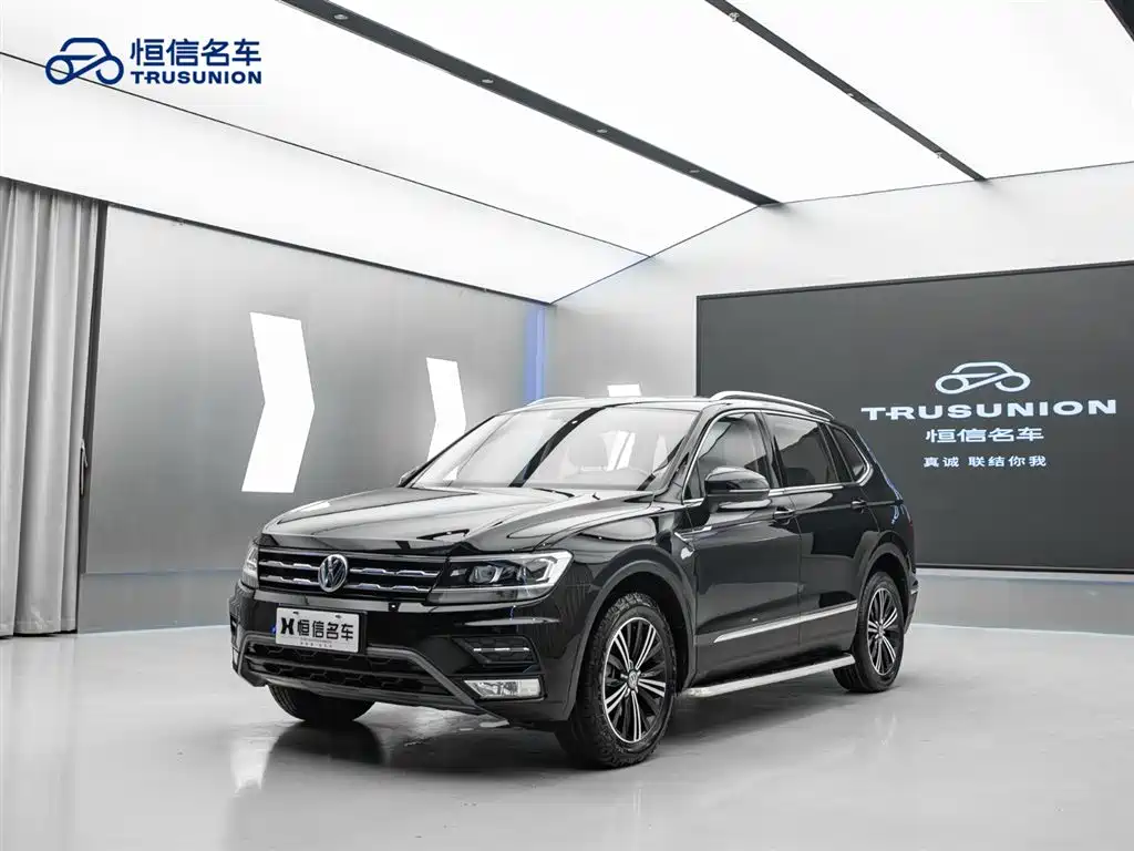 Volkswagen Tiguan L 2019 330TSI Automatic 2WD Panorama Comfort Edition China VI фото 3