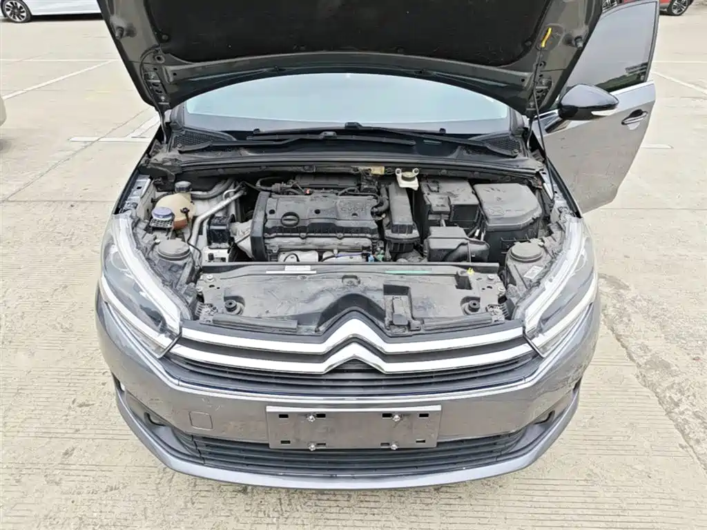 Photo 20 - Citroën C4 C-Quatre