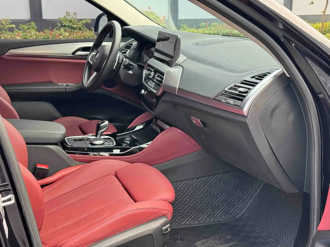 BMW X4 2022 xDrive 30i M Sport Package фото 10