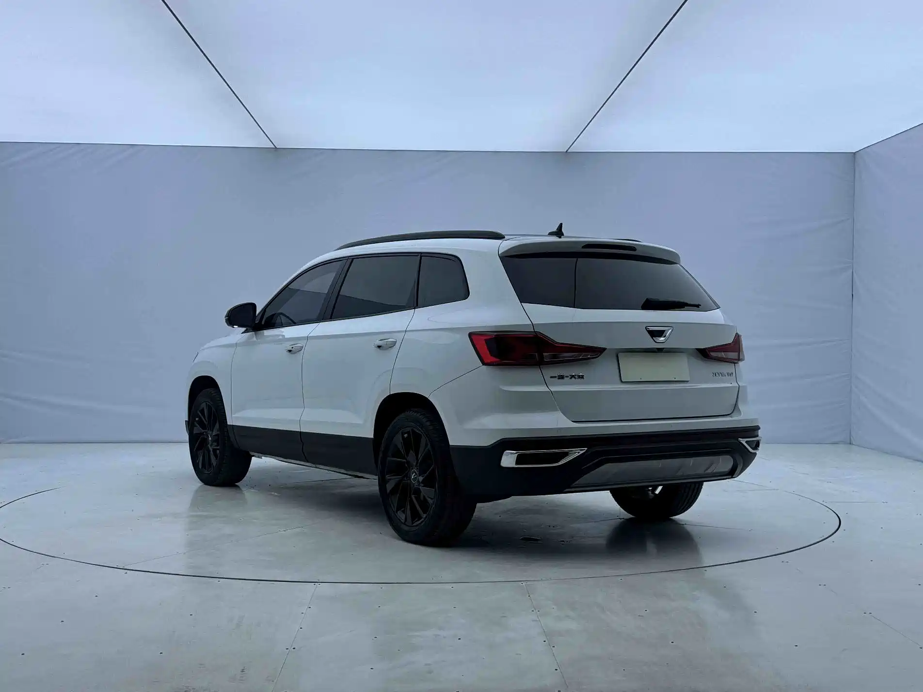 Фото 4 - Jetta VS7
