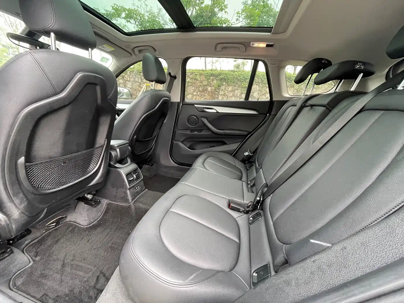 BMW X1 2019 sDrive20Li Leading Model фото 6