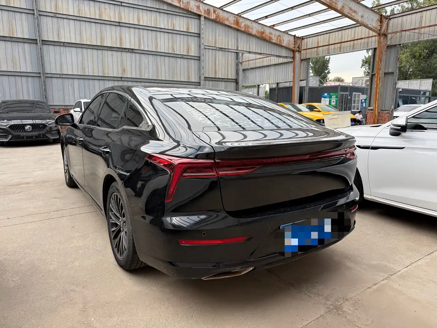 Photo 7 - Besturn B70