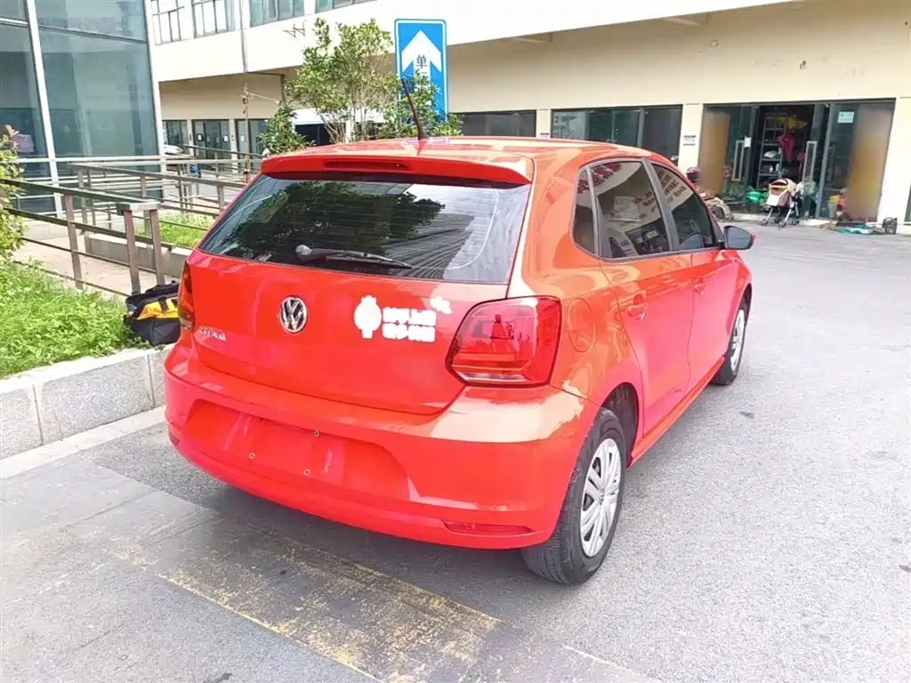 Volkswagen Polo 2018 1.5L Auto Safe Drive фото 7