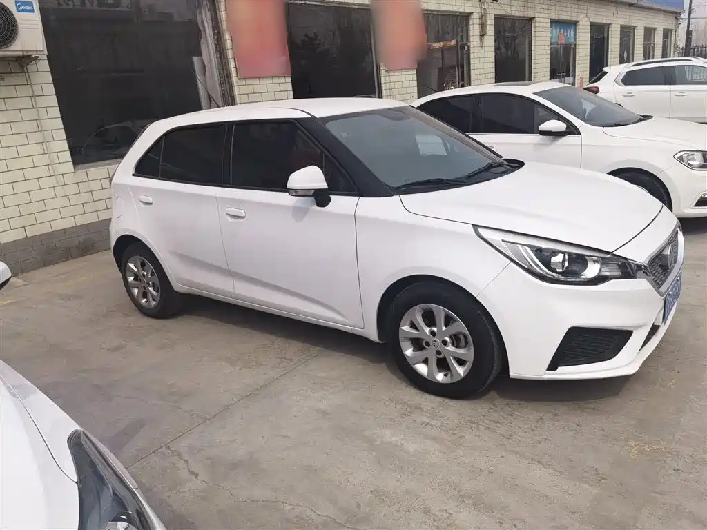 2018 MG 3