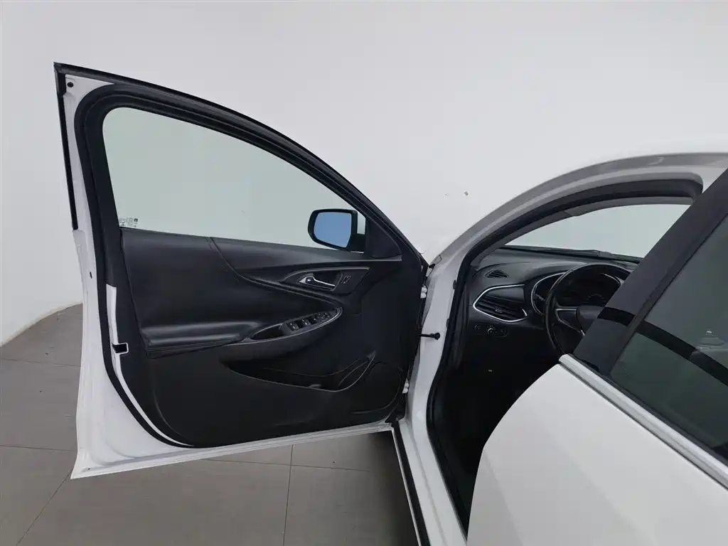 Chevrolet Malibu XL 2016 1.5T Dual-Clutch Ruichi Edition фото 8