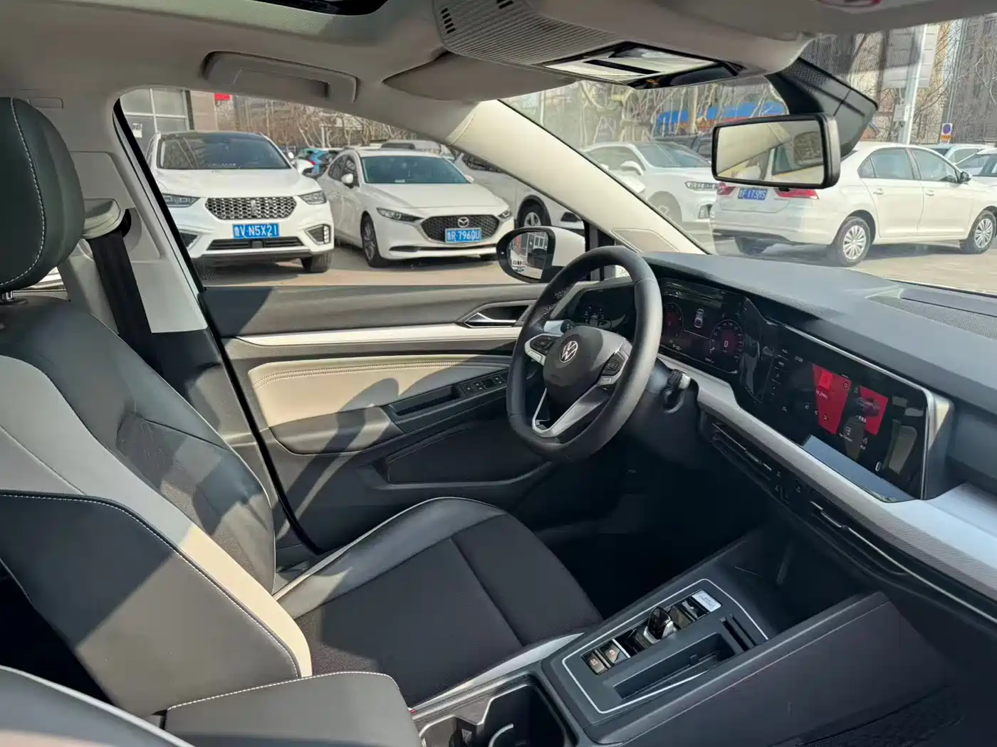 Volkswagen Golf 2021 280TSI DSG Pro фото 15